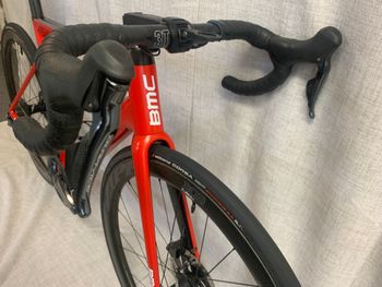 Used BMC SLR-01 2019 Road & Gravel, Red — image 5 of 9