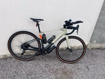 Used Mondraker DUSTY R 2023 2023 Road & Gravel, Light Gray — image 1 of 3
