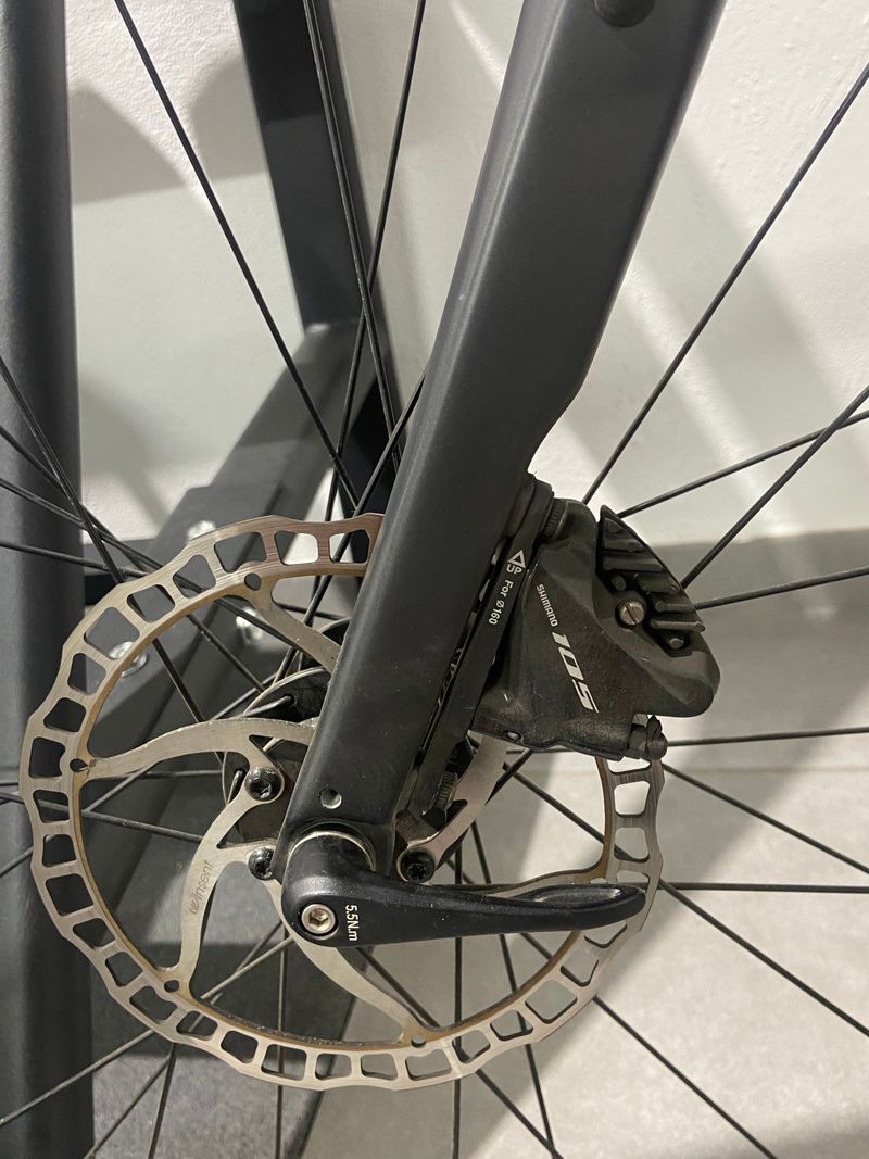 Gebrauchtes Giant Revolt Advanced 2 2020 2020 Road & Gravel, Weiß — Bild 4 von 8