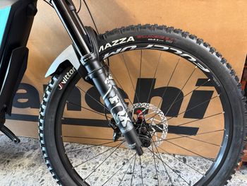 Gebrauchtes Bianchi E-omnia SRAM GX Eagle 2024 Mountainbike, Blau — Bild 5 von 6