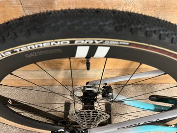 Tweedehands Ridley Kanzo Shimano GRX 2024 Road & Gravel — afbeelding 9 van 11