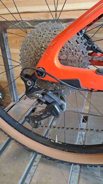 Tweedehands Orbea Oiz Shimano Deore XT 2022 Mountainbike — afbeelding 8 van 12