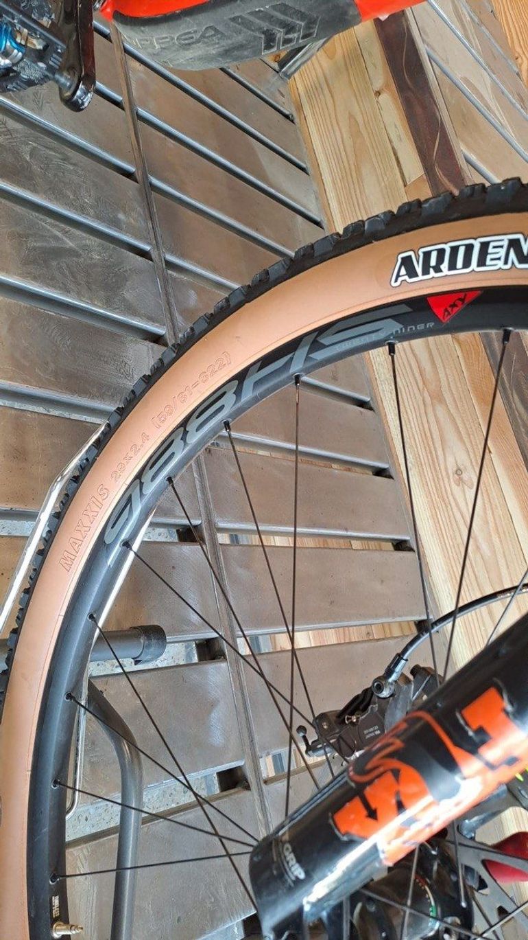 Brugt Orbea Oiz Shimano Deore XT 2022 Mountainbike — billede 9 af 12