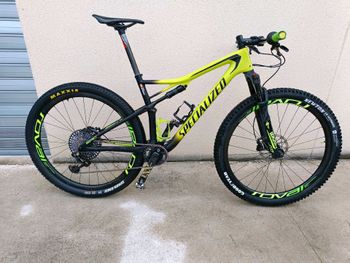 Used Specialized Epic SRAM XX1 2018 Mountainbike, Negro — image 2 of 12