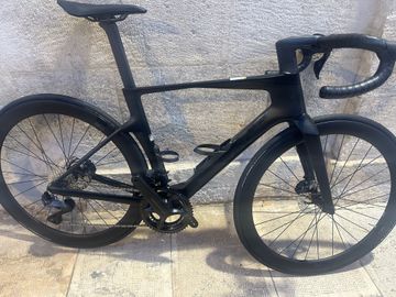 BMC Teammachine R 01 FOUR 2024 2024 Road & Gravel usato, Nero — immagine 4 di 10