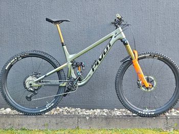 Używany Pivot Pro 2022 Mountainbike — zdjęcie 19 z 24