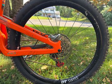 Used Yeti Sb150 SRAM X01 Eagle AXS 2019 Mountainbike, Orange — image 3 of 17