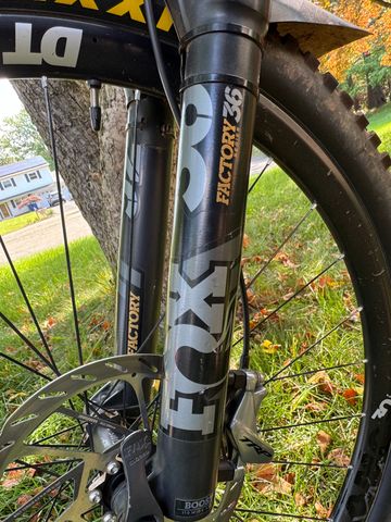 Used Yeti Sb150 SRAM X01 Eagle AXS 2019 Mountainbike, Orange — image 9 of 17