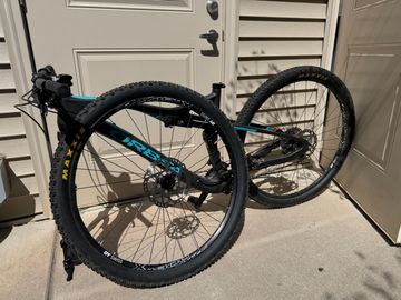 Used Orbea Occam Shimano SLX 2018 Mountainbike, Black — image 5 of 6