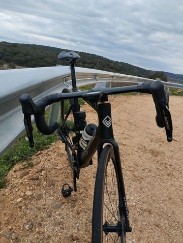 Megamo PULSE ELITE 15 SH12 2023 2023 Road & Gravel usato, Nero — immagine 4 di 8