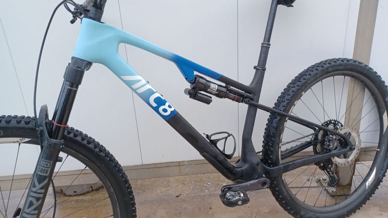 Używany ARC8 Essential XT 2024 2024 Mountainbike — zdjęcie 10 z 20