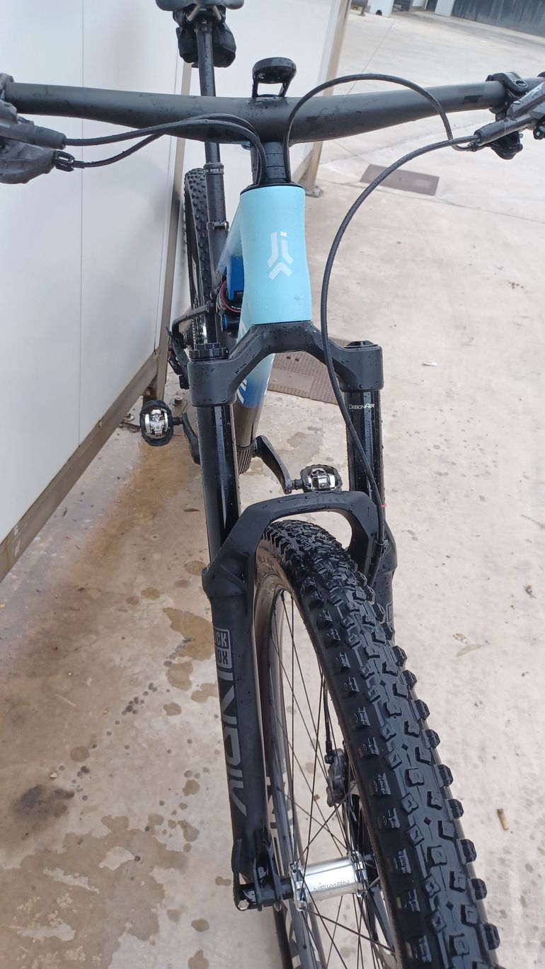 Używany ARC8 Essential XT 2024 2024 Mountainbike — zdjęcie 5 z 20
