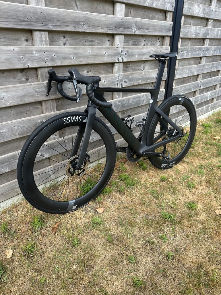 Used Canyon Aeroad Shimano Ultegra Di2 2023 Road & Gravel, Black — image 16 of 17