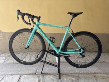 Used Bianchi Specialissima Dura Ace 2017 2017 Road & Gravel, Grün — image 2 of 7