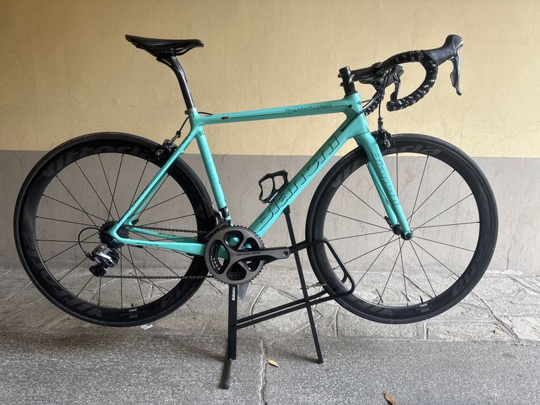 Used Bianchi Specialissima Dura Ace 2017 2017 Road & Gravel, Grün — image 1 of 7