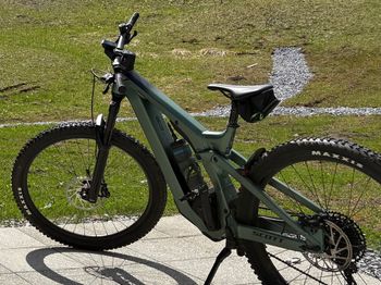 Used Scott ERIDE 930 2024 2024 Mountainbike, Green — image 1 of 3