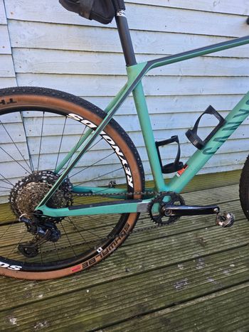 Used Canyon Exceed CF 7 2023 2023 Mountainbike, Green, 29 — image 6 of 9
