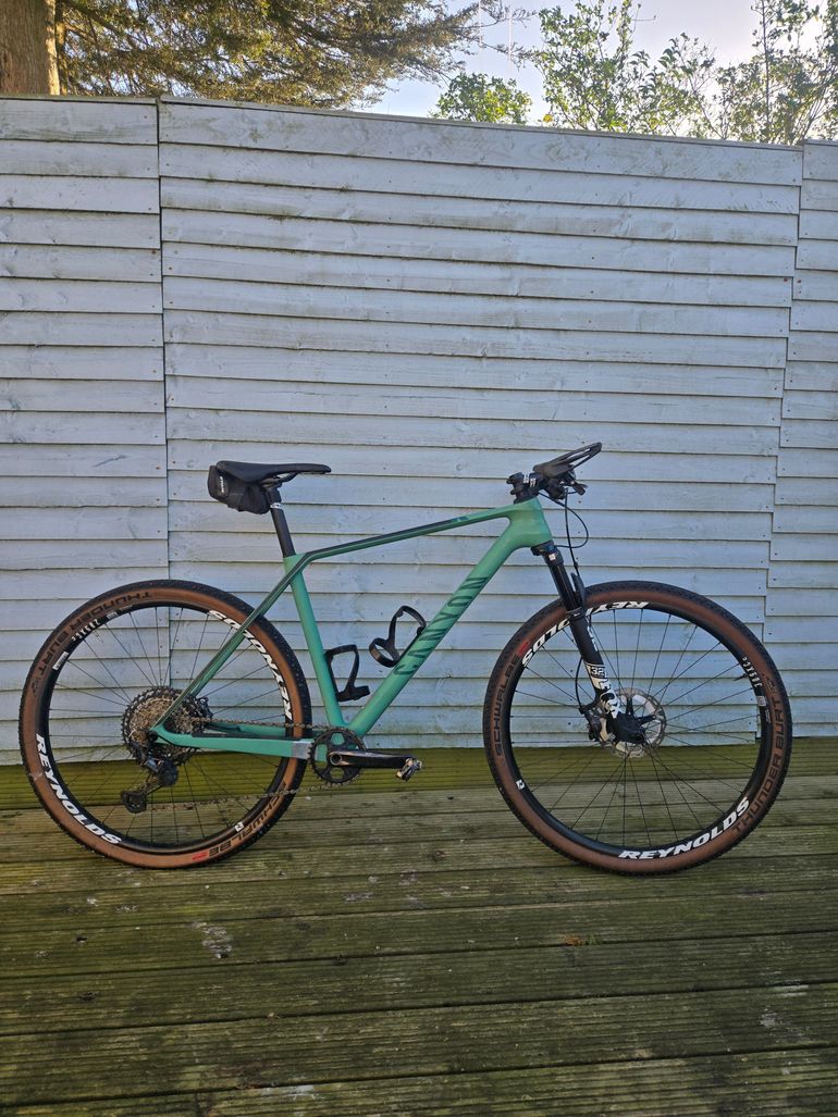 Used Canyon Exceed CF 7 2023 2023 Mountainbike, Green, 29 — image 1 of 9