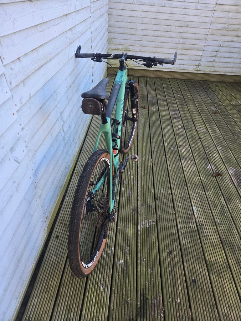 Used Canyon Exceed CF 7 2023 2023 Mountainbike, Green, 29 — image 3 of 9