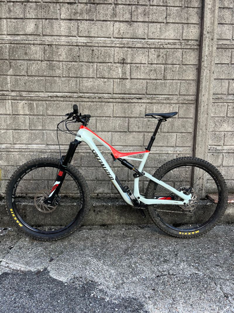 Brugt Specialized Stumpjumper FSR Pro Carbon 6Fattie 2017 2017 MTB