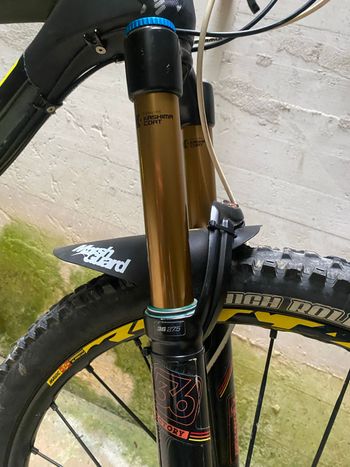 Used GT Force Shimano Deore XT 2018 Mountainbike, Schwarz — image 10 of 23