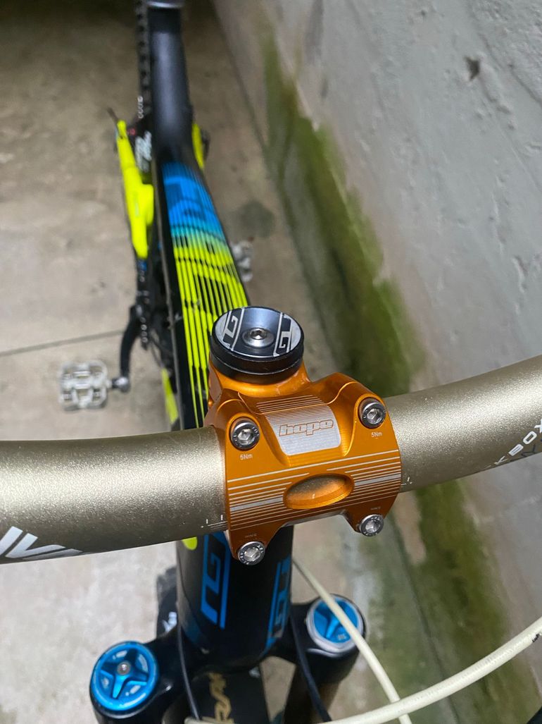 Used GT Force Shimano Deore XT 2018 Mountainbike, Schwarz — image 12 of 23