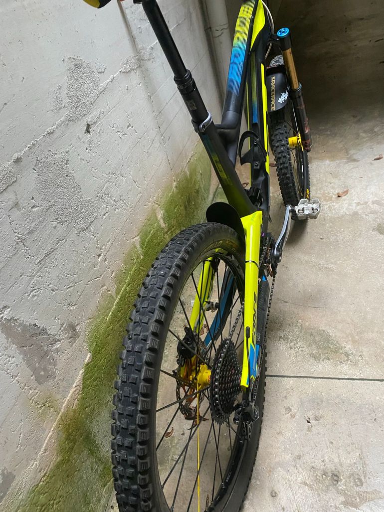 Used GT Force Shimano Deore XT 2018 Mountainbike, Schwarz — image 2 of 23