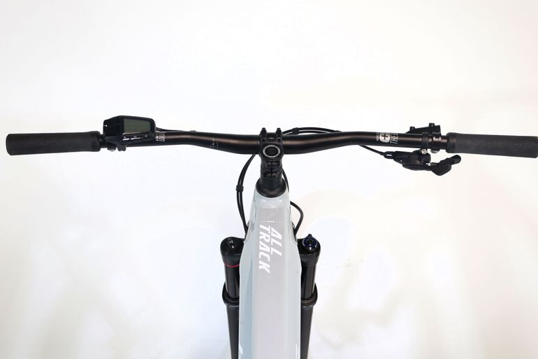 Used Haibike AllTrack Shimano Deore 2023 Mountainbike, Light Gray — image 6 of 6