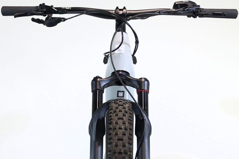 Used Haibike AllTrack Shimano Deore 2023 Mountainbike, Light Gray — image 5 of 6