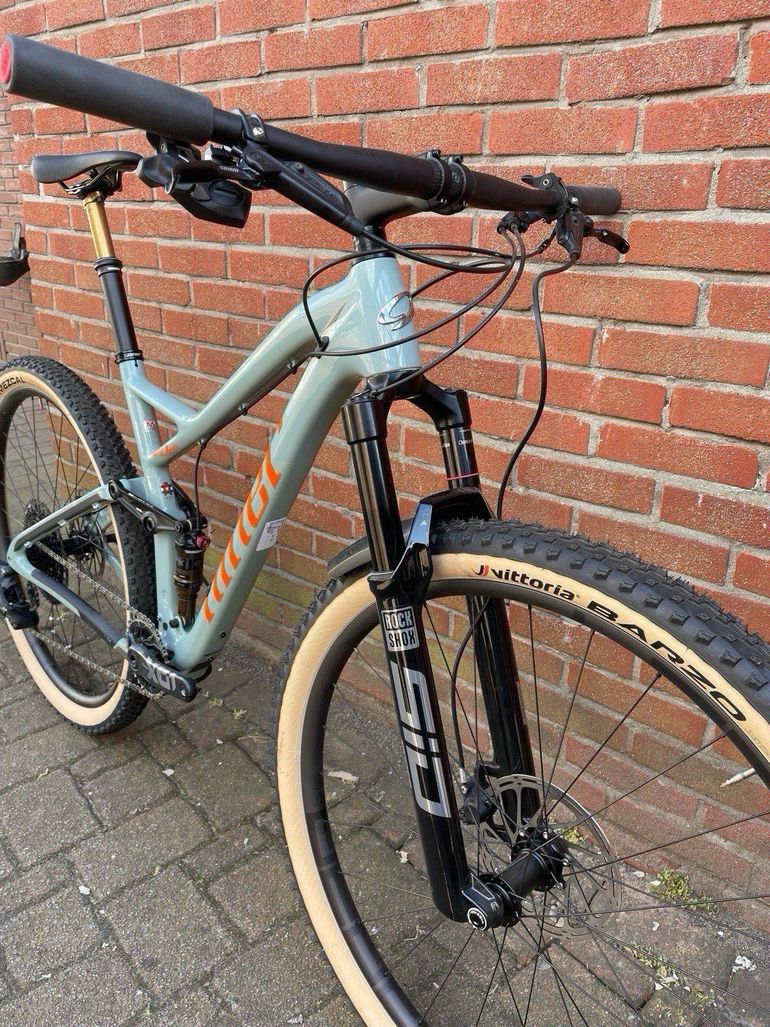 Niner Rkt SRAM X01 Eagle AXS 2023 Mountainbike d'occasion — image 3 sur 7