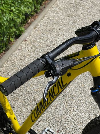 Used Commencal META HT AM 2017 ORIGIN 2017 Mountainbike, Orange — image 6 of 10
