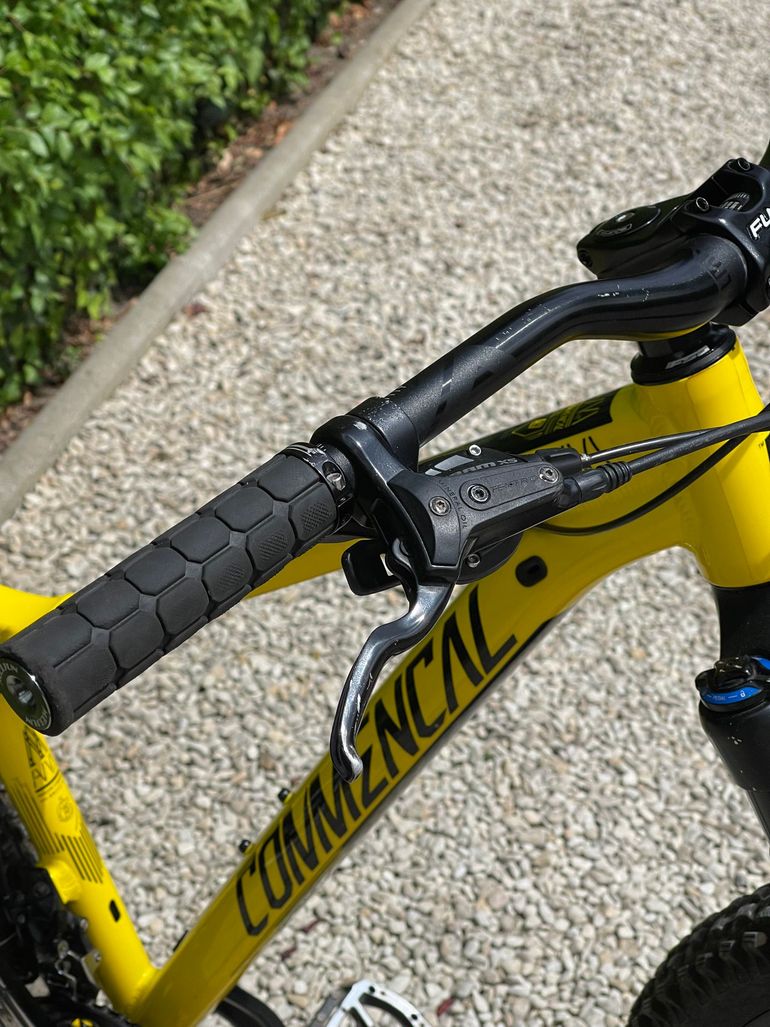Used Commencal META HT AM 2017 ORIGIN 2017 Mountainbike, Orange — image 6 of 10