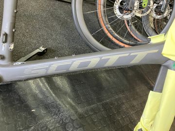 Used Scott Foil RC 10 2022 Frameset 2022 Road & Gravel, Black — image 3 of 7