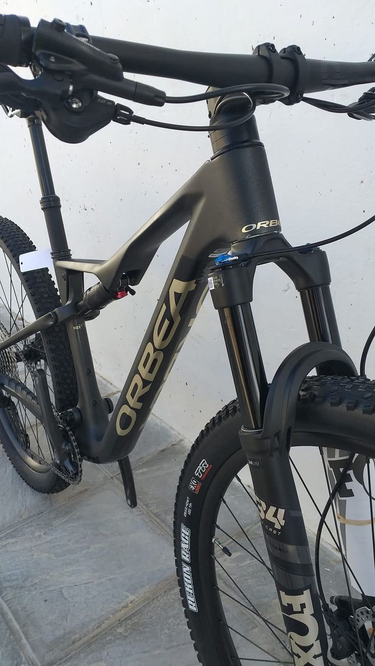 Używany Orbea OIZ M30 2024 2024 Mountainbike — zdjęcie 2 z 3