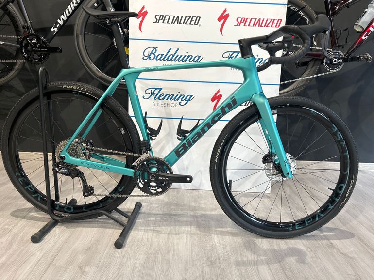 Used Bianchi Impulso Shimano GRX Di2 2025 Road & Gravel, Green — image 1 of 9