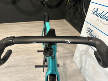 Used Bianchi Impulso Shimano GRX Di2 2025 Road & Gravel, Green — image 8 of 9