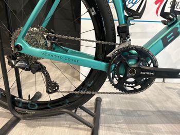 Used Bianchi Impulso Shimano GRX Di2 2025 Road & Gravel, Green — image 3 of 9