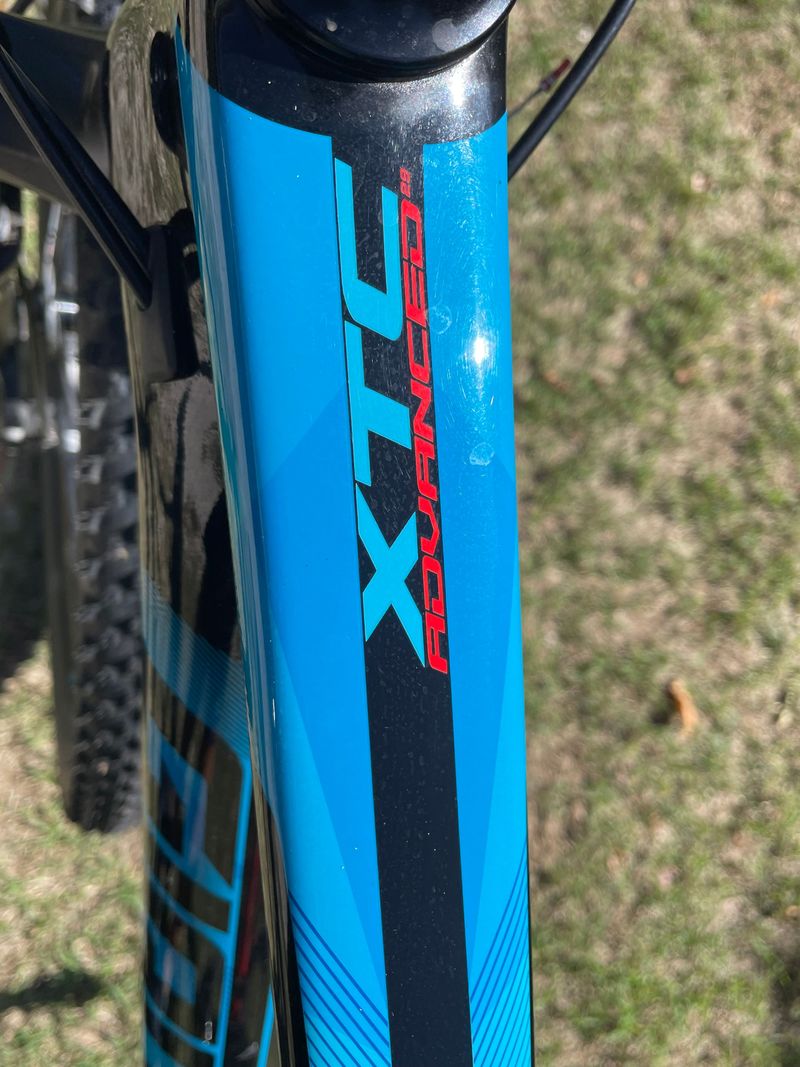 Tweedehands Giant XTC Advanced 29 2 2020 2020 Mountainbike — afbeelding 3 van 7