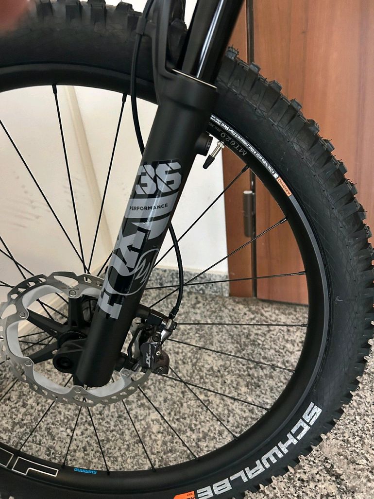 Used Whistle CHEYENNE 2024 Mountainbike, Black — image 5 of 8