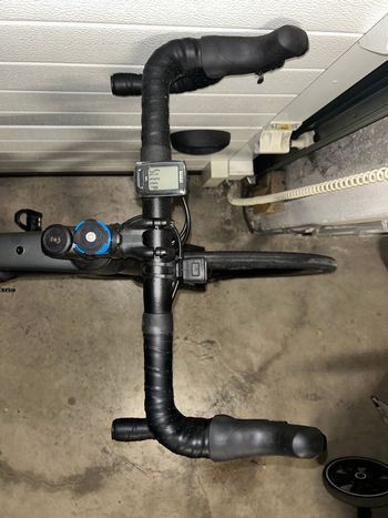 Used Trek Domane AL 2 Gen 4 2024 2024 Road & Gravel, Black — image 8 of 9