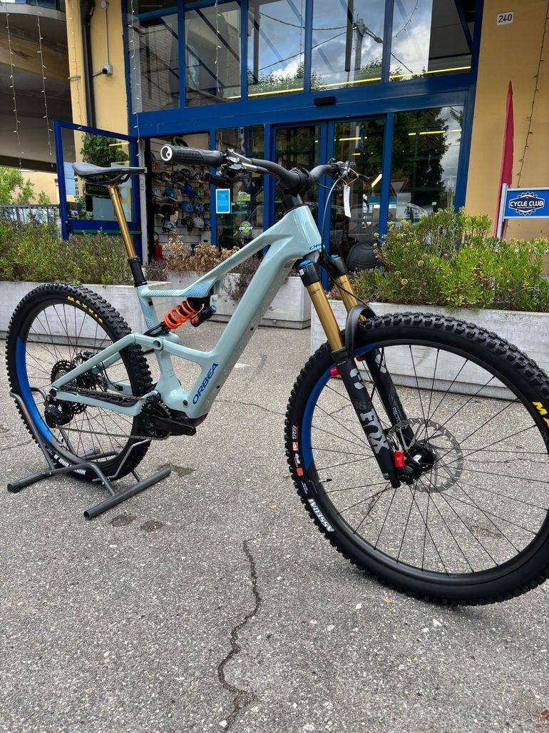 Brugt Orbea RISE LT M-TEAM 2025 2025 Mountainbike — billede 2 af 9