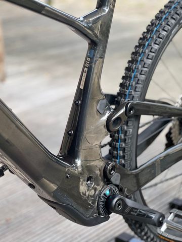 Tweedehands Scott Lumen 910 2024 Mountainbike — afbeelding 7 van 7