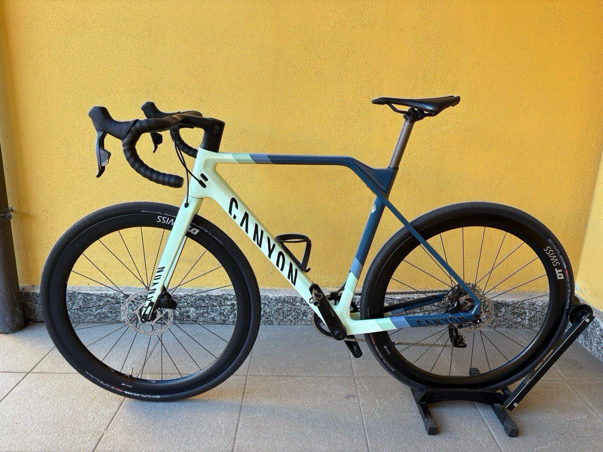 Road Bike Inflite Cf Sl Canyon Inflite CF SL AXS Used In M Buycycle