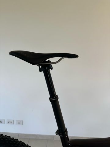 Käytetty Orbea OIZ M-PRO 2024 2024 Mountainbike — kuva 2 / 6