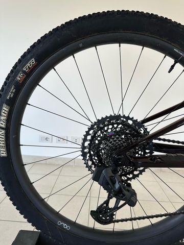 Käytetty Orbea OIZ M-PRO 2024 2024 Mountainbike — kuva 6 / 6