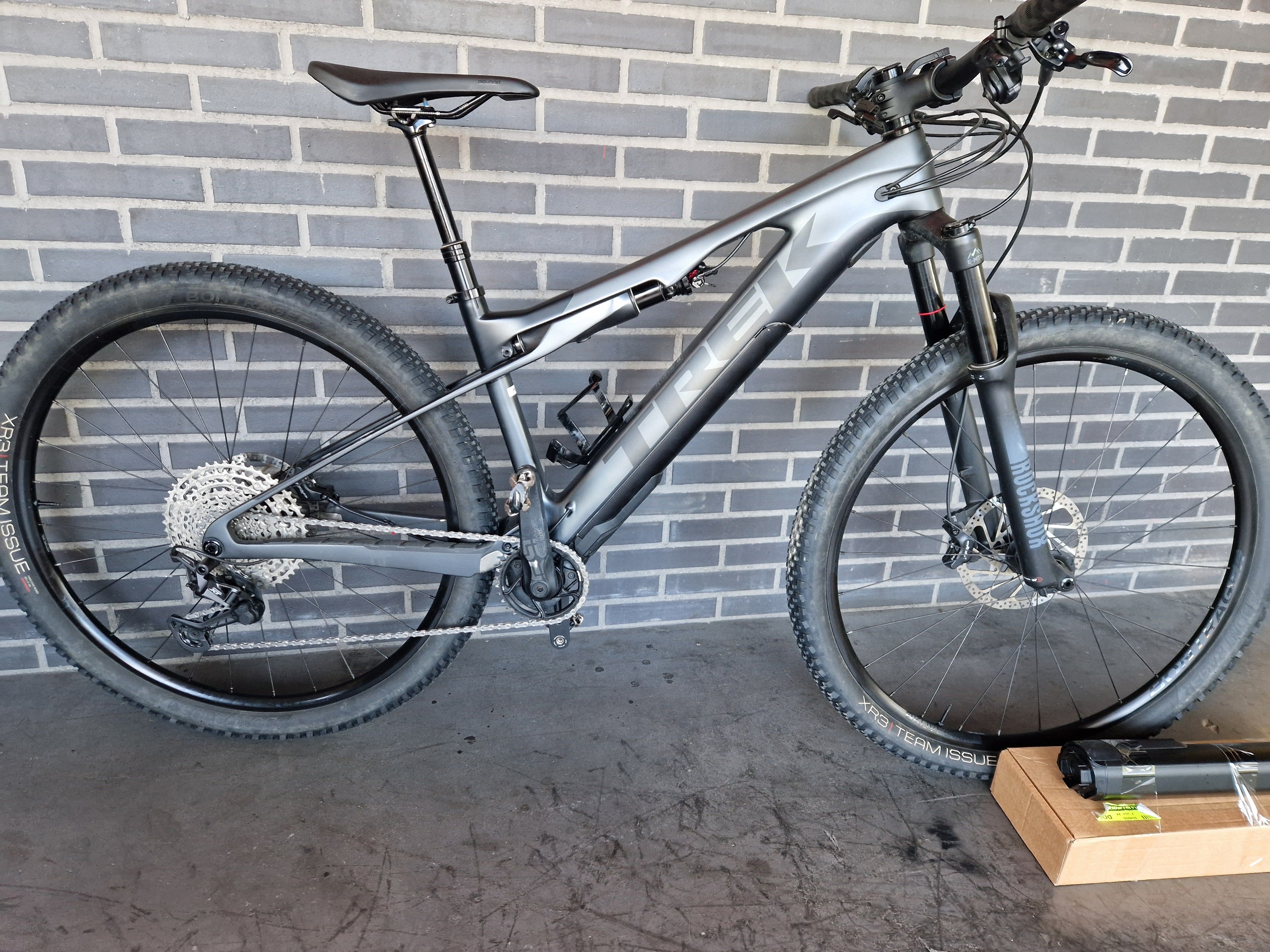 Team Issue Next Airmaxx Xr3 Mountain Bike Bikes Trek Caliber 2020