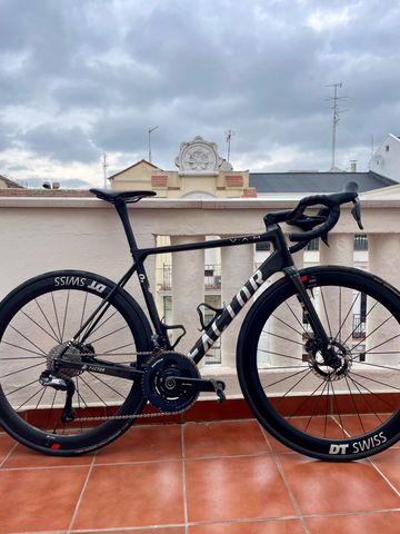 Gebrauchtes Factor O2 Shimano Ultegra Di2 2024 Road & Gravel, Schwarz — Bild 1 von 9