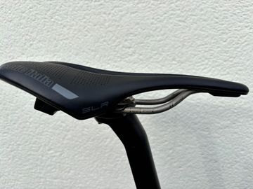 Brugt Focus IZALCO MAX DISC 9.9 2021 2021 Road & Gravel — billede 8 af 14