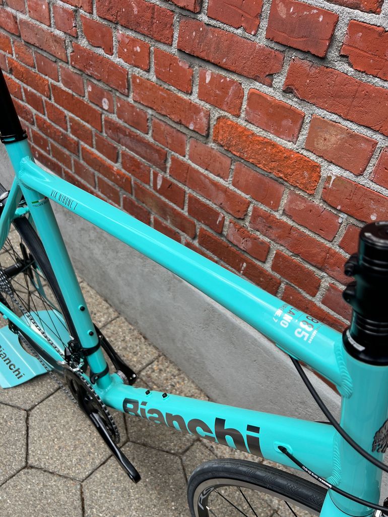 Bianchi VIA NIRONE 7 ミントグリーン おまけ付き Bianchi Road Bike Via Nirone 7 Alu- 105 11sp Compact - 2021