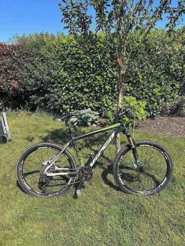Viper X Team X 2014 Mountainbike de segunda mano, Negro — imagen 2 de 8